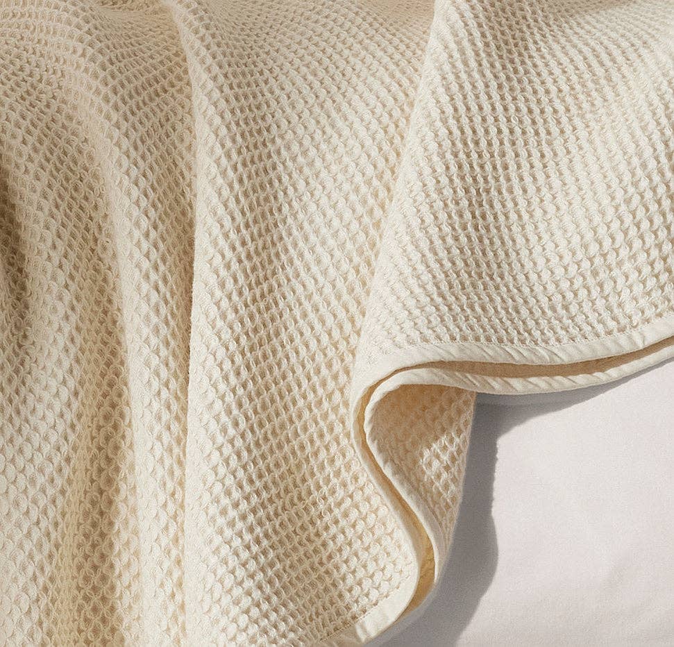 Boll and Branch - Waffle Bed Blanket: White / Twin