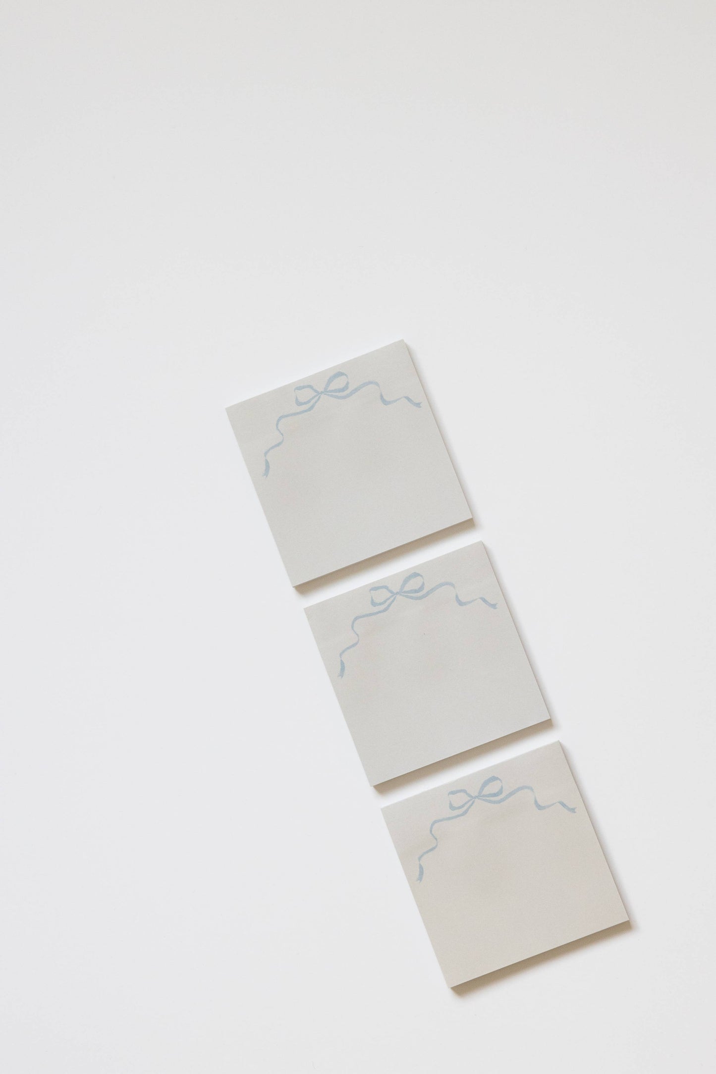 Sumner Lane - Blue Bow Sticky Notes