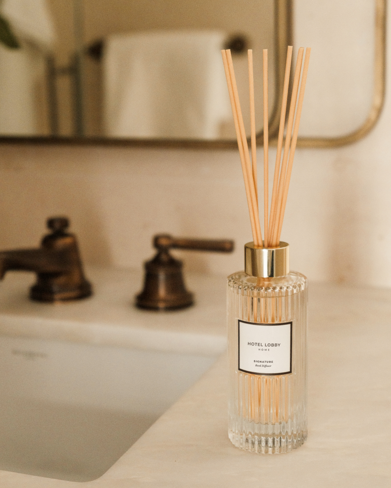 Hotel Lobby Candle - Signature - Luxury Reed Diffuser - Home Decor & Gifts