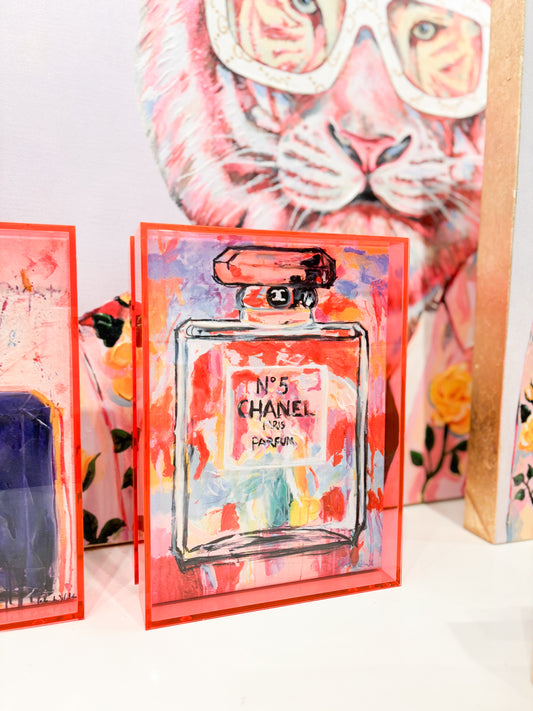 Parfum in Paris Acrylic