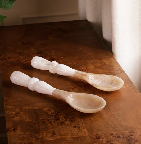 RESIN Alabaster Salad Servers White Swirl