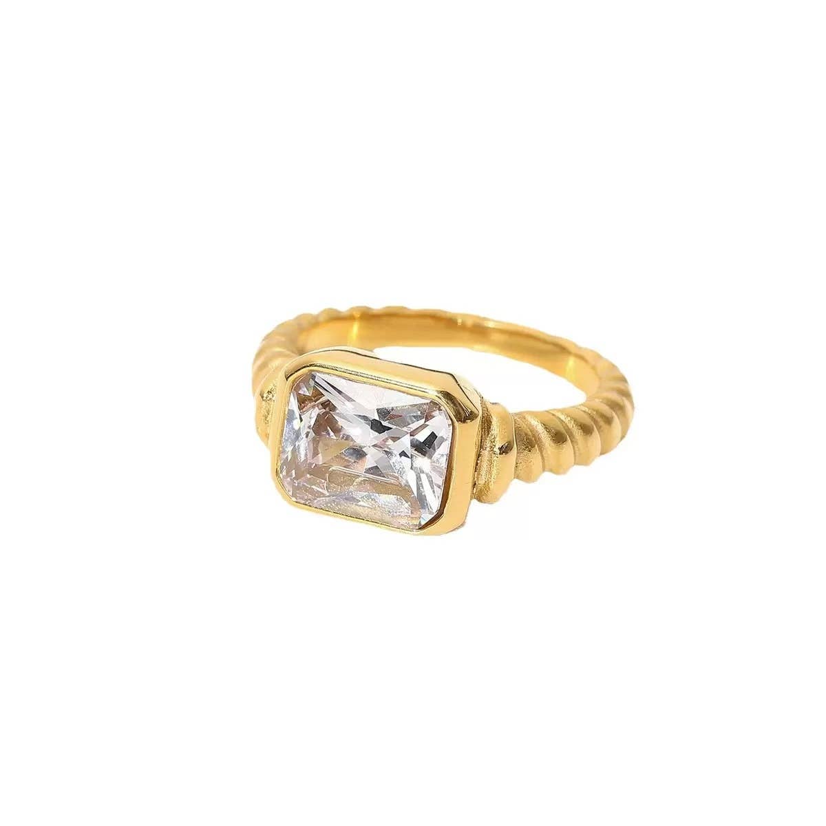 Savvy Bling - Baguette Emerald Ring - Waterproof: 7