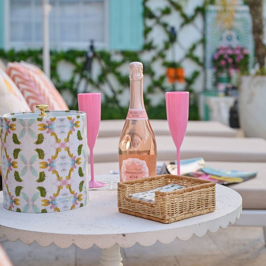 Scalloped Acrylic Champagne Flute