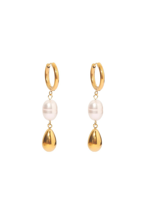 Gracie Pearl Huggie Hoops