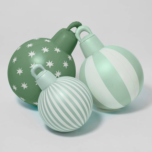 Light Up Christmas Baubles Green Set of 3