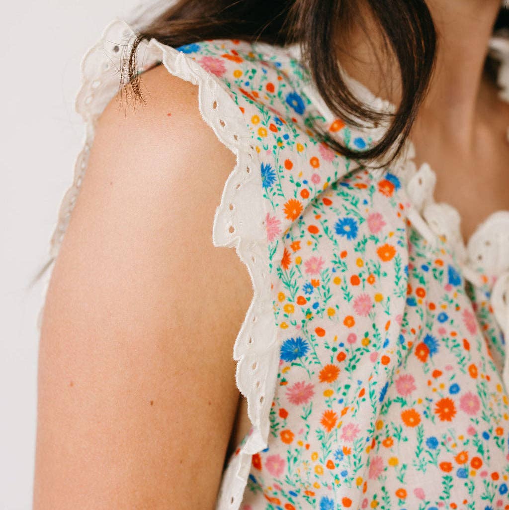Sunshine Tienda - Coastal Daisies Birdie Top: S