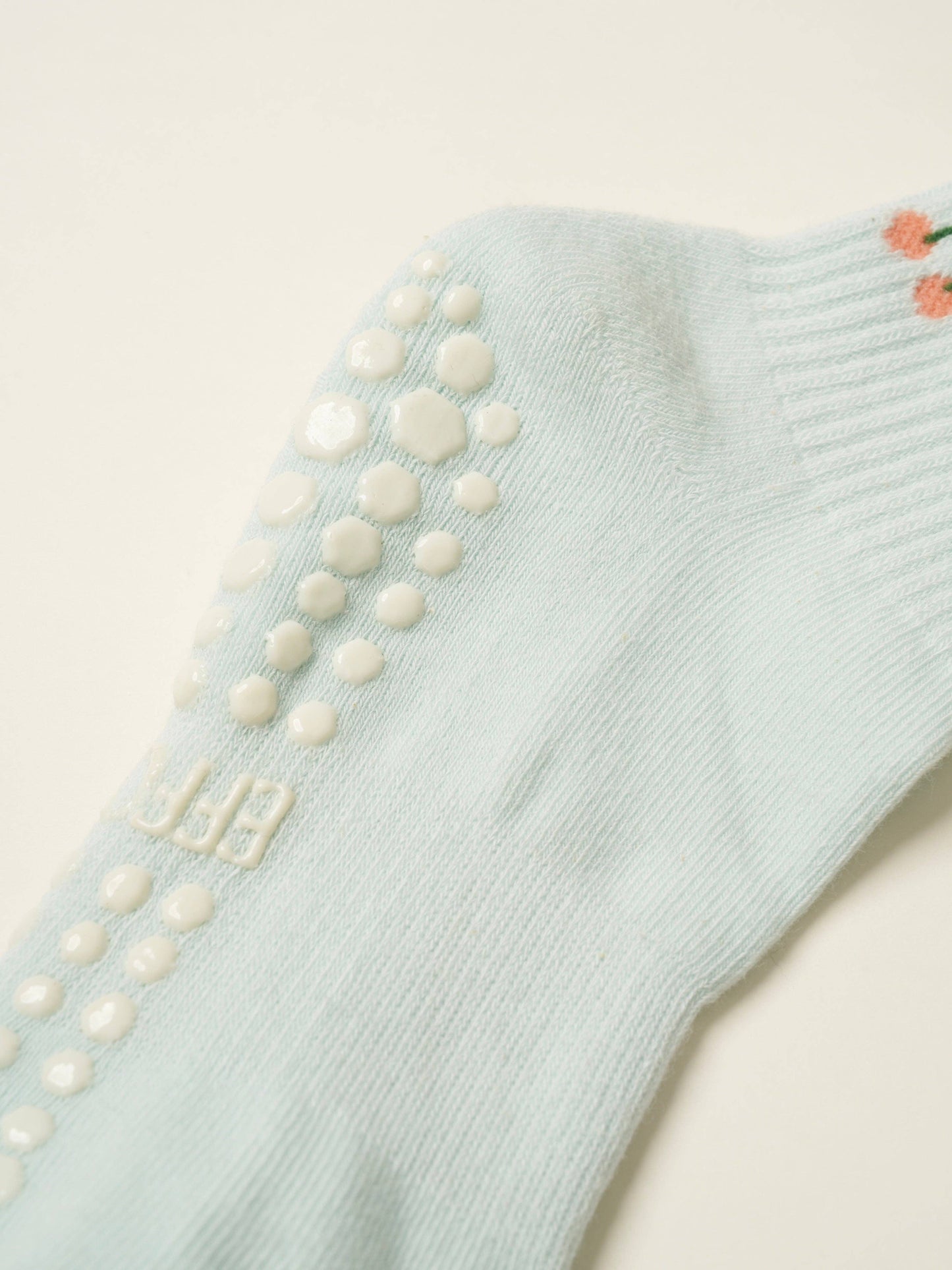 Effortless Club - 🍒 Cherry Ruffle Grip Sock [Baby Blue], Pilates Socks