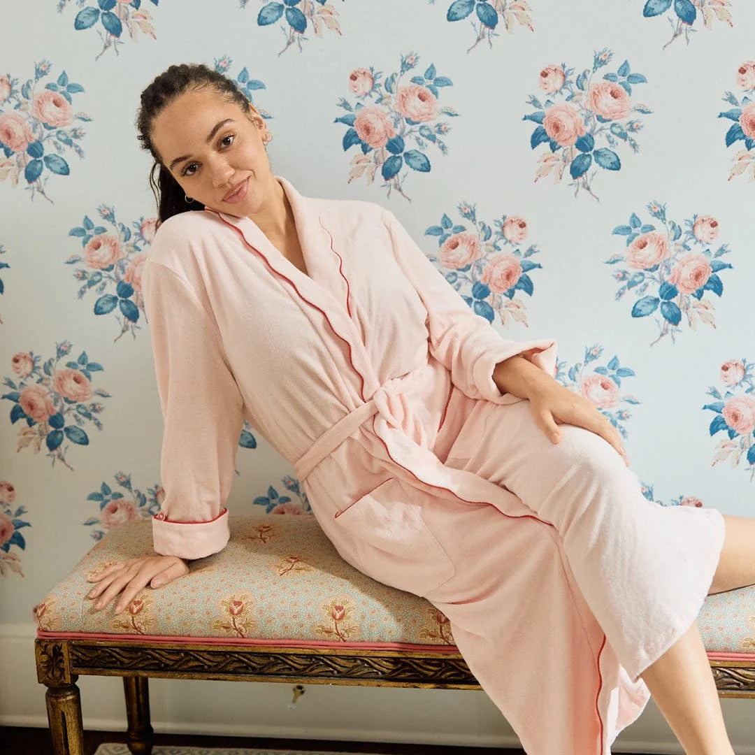 Weezie Women's Long Scallop Lightweight Robe
