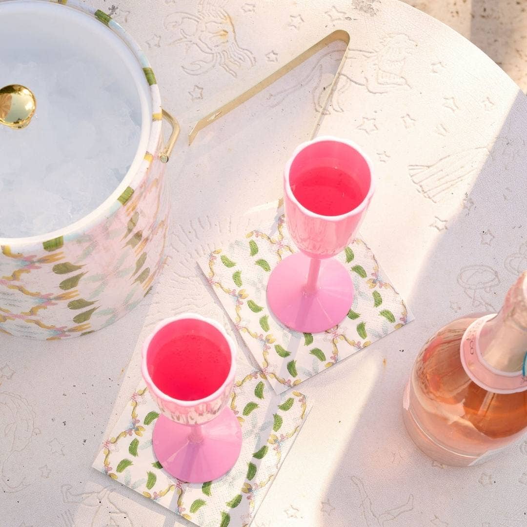 Scalloped Acrylic Champagne Flute